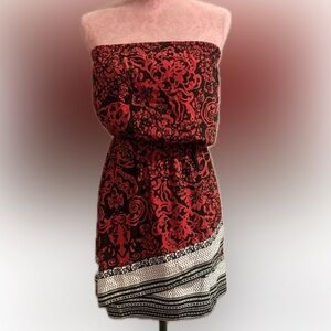 EXPRESS Strapless Red, Black & White Floral With Intricate Designs Dress